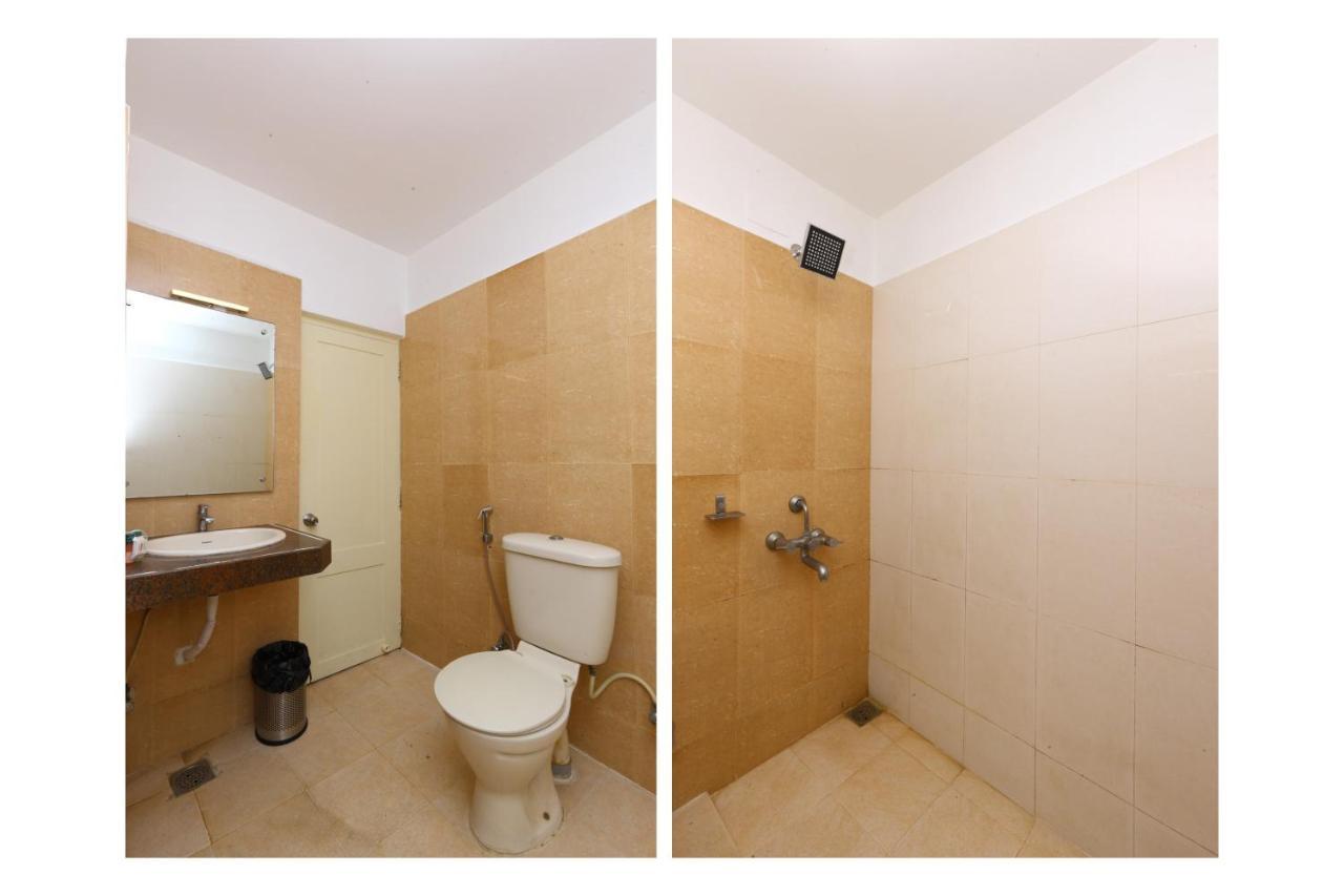 Oyo Flagship 470 Us Consulate Hotel 3*